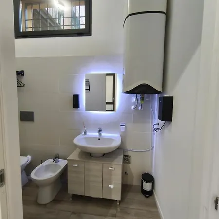 Tokyo Apartment *