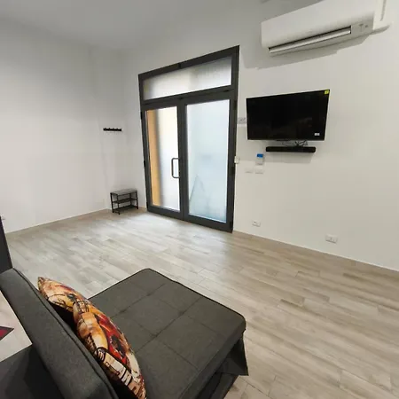 Tokyo Apartment